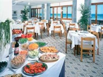 Hotel Majestic Pesaro Buitenkant foto